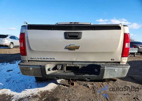 2008 Chevrolet Silverado K1500 из США, поврежденный, VIN 2GCEK19C481288608